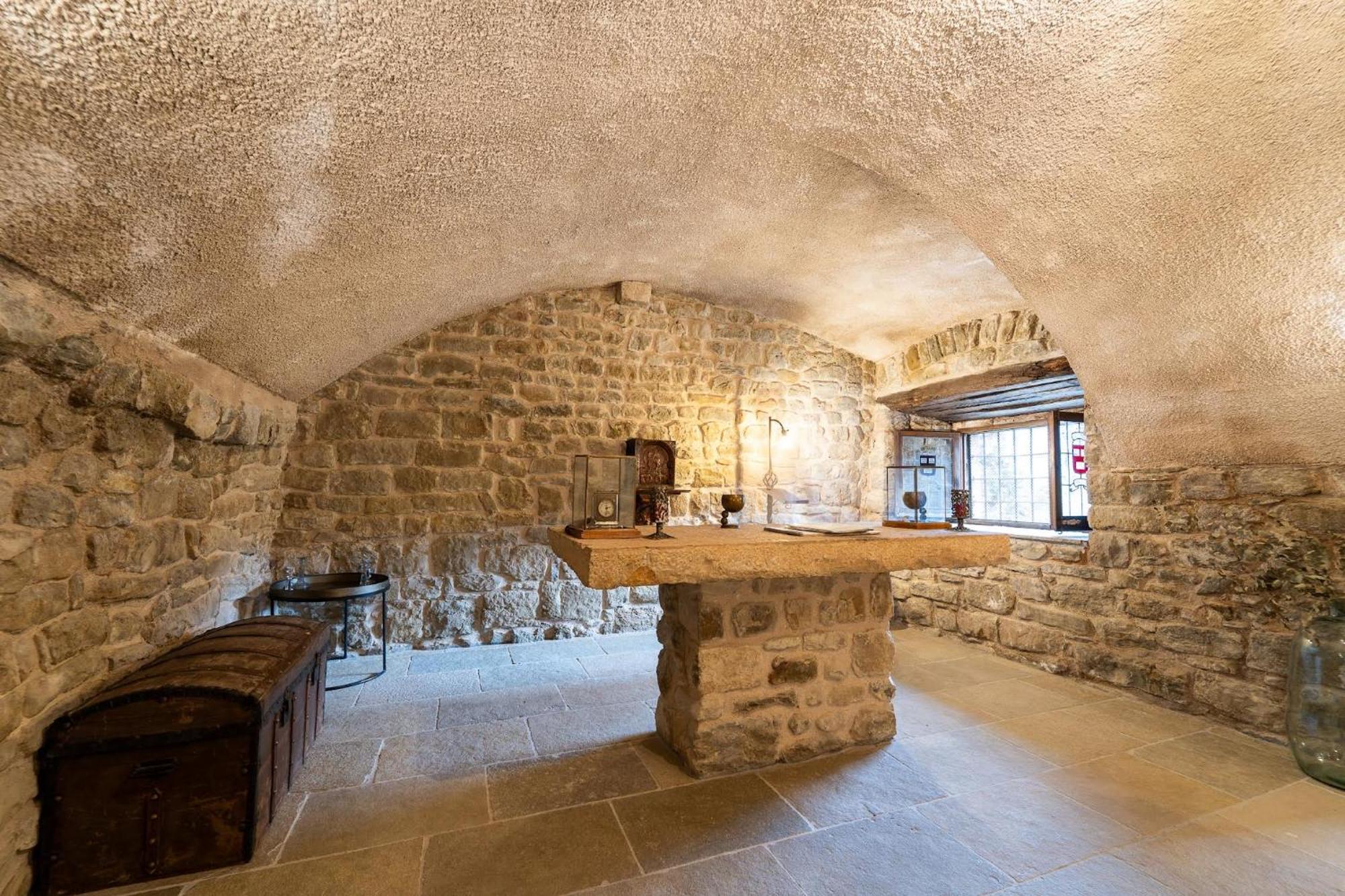 Castell In Girona Sant Miquel de Campmajor Exterior foto
