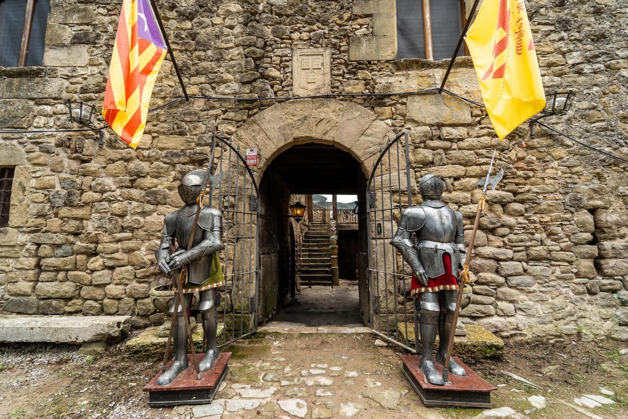 Castell In Girona Sant Miquel de Campmajor Exterior foto